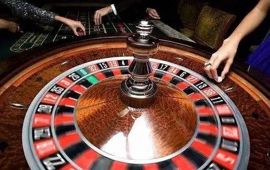 Lucky Club VIP Slots ကစားသမားများ
Exclusive Bonus နှင့် Priority Withdraw ရရှိနေသောမြင်ကွင်း